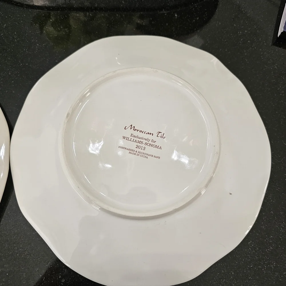 William Sonoma Moroccan Tile Salad Plates